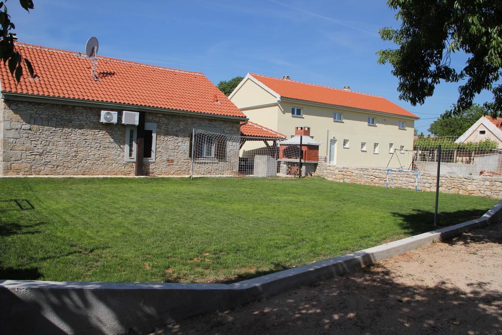 Rural House Gluic Villa Bogatić Kamer foto